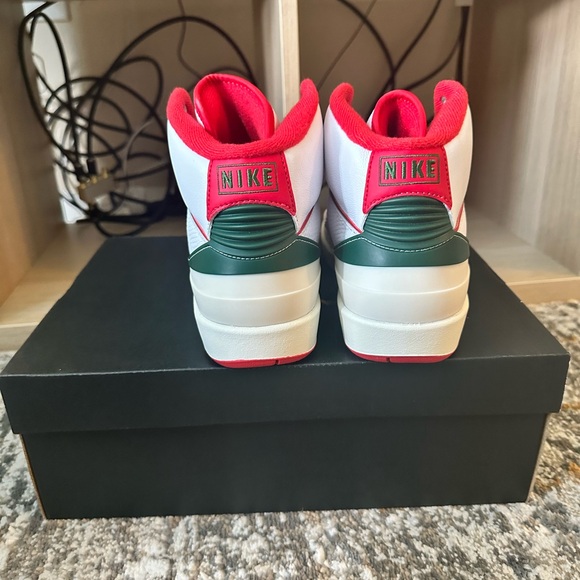 Jordan White and Red Shoes - Picture 5 of 6